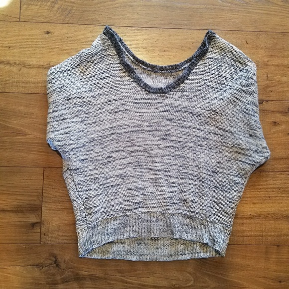 Sweater - Picture 4 of 4